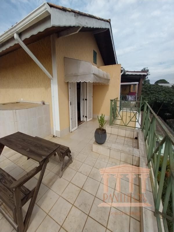 SOBRADO - CENTRO, VARGEM GRANDE